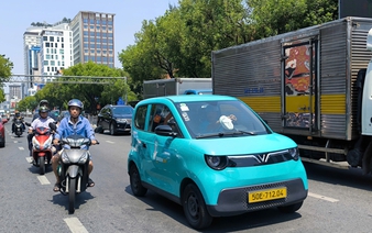 Ho Chi Minh City public sector urged to lead EV adoption