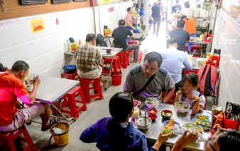In Vietnam, fuel prices plunge, but meals stay expensive