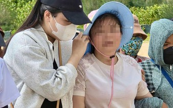 Missing foreign tourist’s parents await news as search continues off Vietnam beach