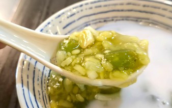 ‘Discarded’ part of pomelo helps Vietnam create globally praised dessert