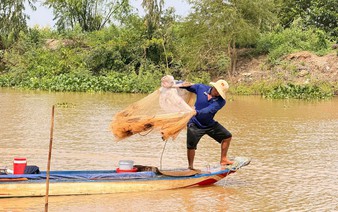 Explainer: Why do Vietnam’s Mekong Delta residents look forward to a timely flood season?