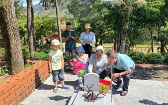 Online photo leads Vietnamese family to martyr's remains after 53-year search
