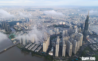 Which areas of Ho Chi Minh City will become low-emission zones from mid-2027?