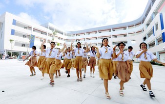 Ho Chi Minh City inaugurates upgraded public high school with 'international-school edge'