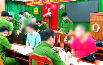 Ho Chi Minh City police receive 47 Vietnamese citizens deported from US