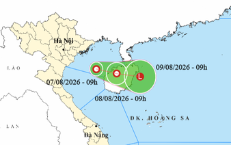 Tropical depression forms in Gulf of Tonkin, southern Vietnam braces for evening showers