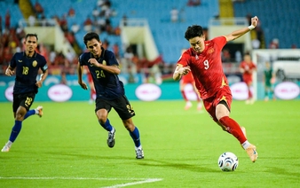 Dinh Bac stars as Vietnam beat Cambodia 3-1 at ASEAN Cup