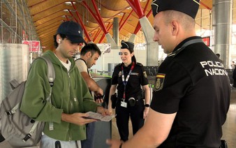Spain checks 200 Italy arrivals in border controls after migration row