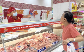 Vietnam spends over $4bn on meat, fishery imports in eight months