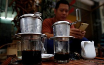Vietnam’s coffee 'phin' filter: The beauty of imperfections