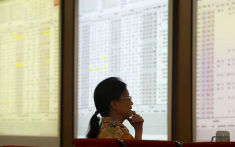 Foreign investors buy Vietnam stocks ahead of FTSE market upgrade