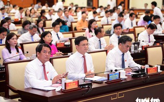 Ho Chi Minh City considers resolutions to implement Urban Development Law