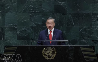 Top Vietnamese leader makes suggestions for managing global change at UNGA 81
