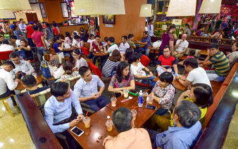 Philippines’ Jollibee to cede Highlands Coffee control to Vietnamese shareholder