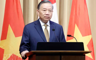 Vietnam ready to work with Canada to build substantive Strategic Partnership: Top leader