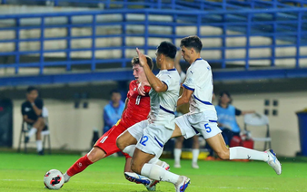 English-born striker Williams Minh Hoang reveals Harry Kane advised him before Vietnam debut