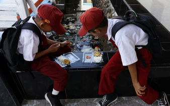Indonesia to launch 480 free-meals scheme kitchens in October, most to be in remote areas
