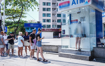 Why are Russian tourists queuing for cash in Vietnam’s Nha Trang? 