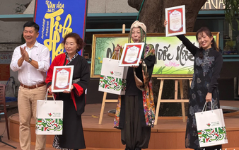 Vietnamese calligraphy exhibition captivates 3 Japanese calligraphers
