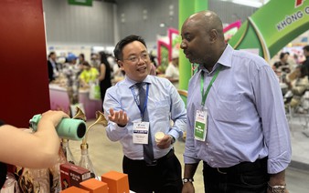 What do international buyers seek in Vietnamese goods?