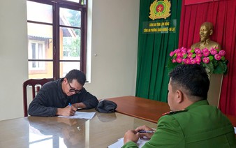 Man fined $76 for beating dog at Vietnam's Da Lat square