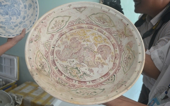 Cham Isle antiques divided among local government, excavator