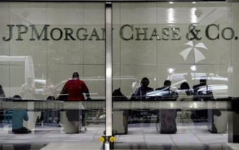 Five big banks hit with $3.2bn forex rigging fines