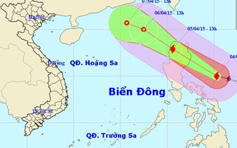 Typhoon Maysak abates, approaches East Vietnam Sea