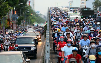 Ho Chi Minh City proposes plan to control motorbike exhaust in 2018