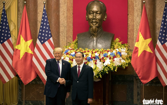 ​Trump in Hanoi offers to 'mediate' on East Vietnam Sea dispute