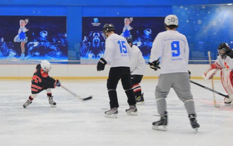 Canada eager to develop ice hockey in tropical Ho Chi Minh City