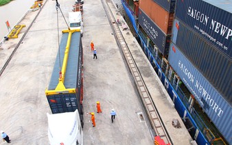 ​Vietnam ministry urges logistics development by leveraging potential of Mekong Delta