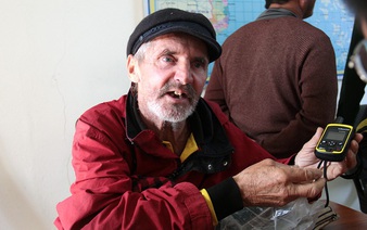 ​US man saved by Vietnamese fishermen after weeks adrift in sailboat