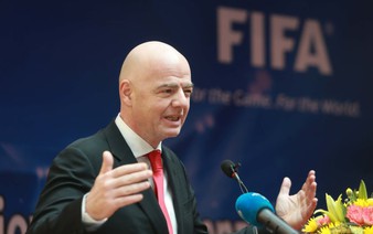 ​FIFA president hails Vietnam’s football development, pledges increased support