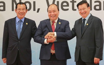 PMs of Cambodia, Laos, Vietnam pledge more extensive regional cooperation