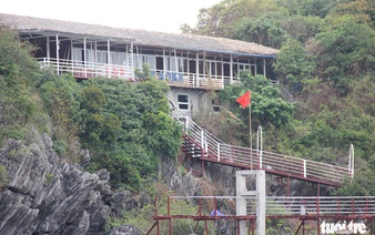 Businesses illegally build intrusive constructions at Vietnam's national park
