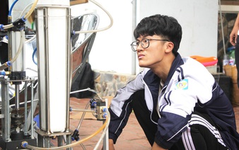 Third time lucky for Vietnamese student whose US visa application rejected twice