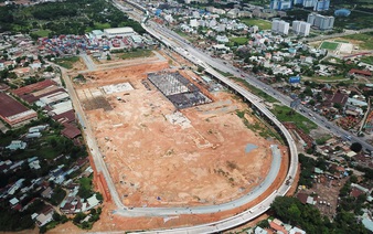 Saigon’s new Mien Dong Bus Station plagued by sluggish construction