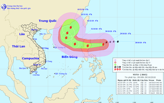 Super typhoon Yutu approaches East Vietnam Sea