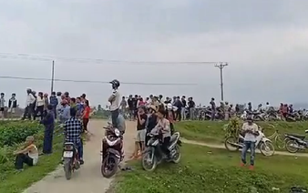Drug suspect surrenders after 4-hour armed stand-off with police in Vietnam