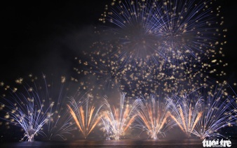Finland, Italy take stage at Da Nang int’l fireworks festival