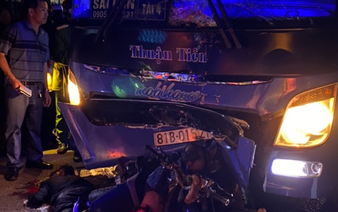 Teenagers killed as motorbike crashes into passenger bus in Vietnam