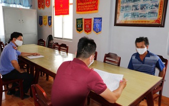 In Vietnam, man arrested for punching policeman who asked him to wear face mask