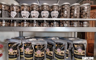 Vietnamese entrepreneurs rake in cash from locally-sourced black garlic
