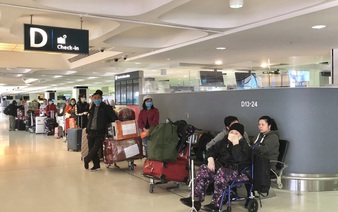 Vietnam brings home 350 citizens from Australia, New Zealand