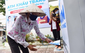 Man behind Vietnam’s viral ‘rice ATM’ launches free face mask dispenser