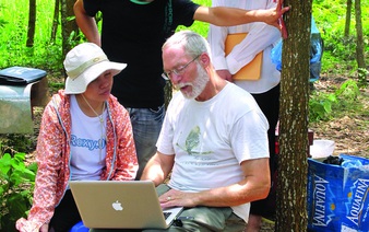 Canadian professor on tireless quest to develop Vietnam’s beekeeping industry