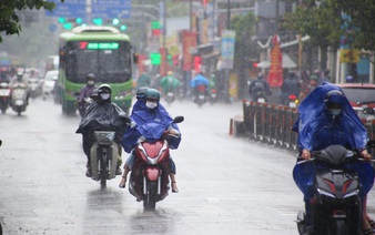 Scorching weather continues in southern Vietnam as unseasonal rains reduce