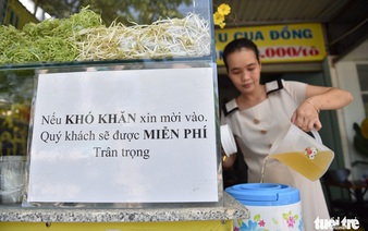 Pregnant woman offers free meals to the needy in Vietnam