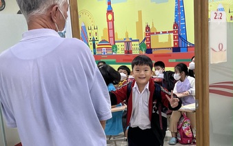 Why are English language centers facing manpower shortages after the pandemic in Vietnam?